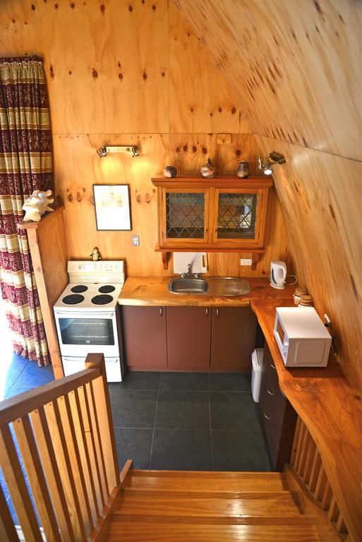 Barn Bed And Breakfast Waitati Exterior photo
